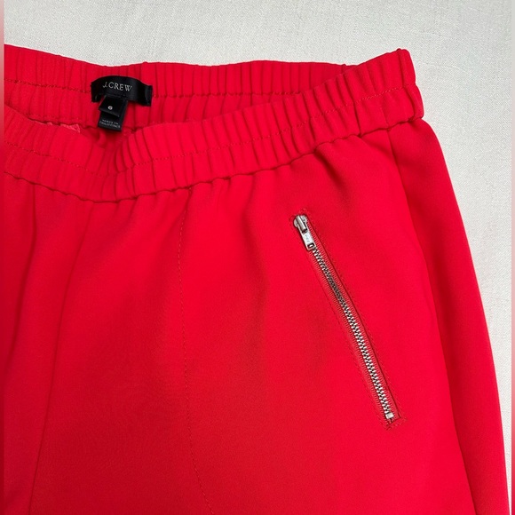 J crew jogger in bright red - Picture 4 of 6